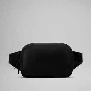 Lululemon Everywhere Belt Bag Large with Long Strap 2L
